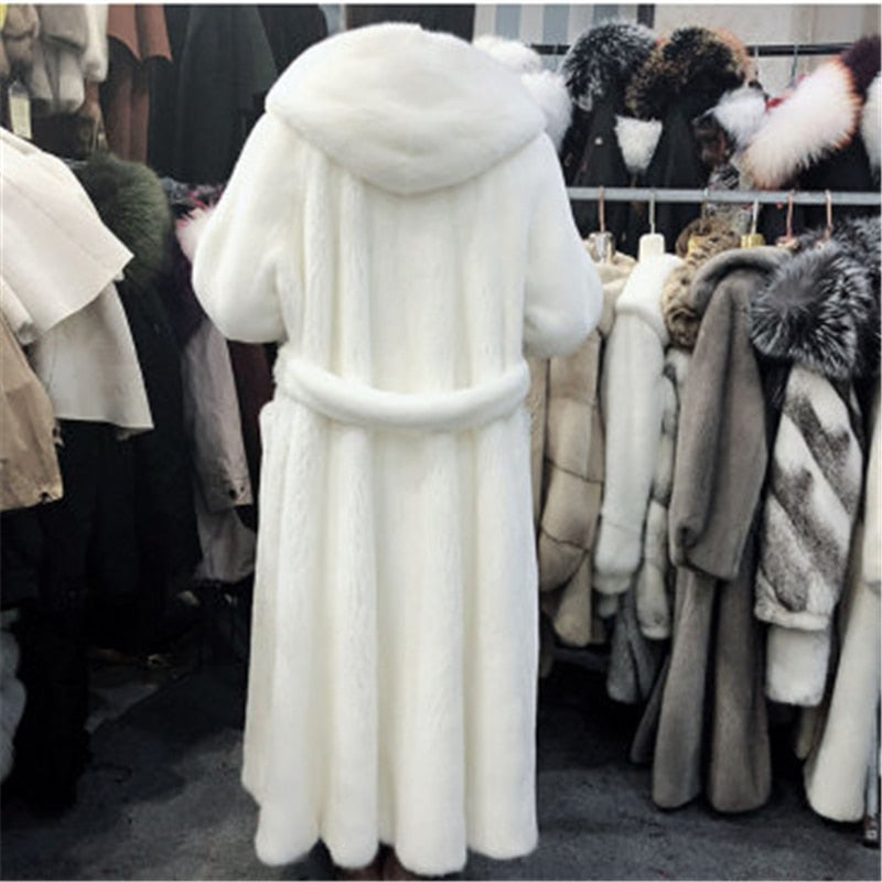 Hooded Winter New 2020 Fur Outerwear Female Fashion Plus Size Solid Long Fur Coat High-end Warm Mink Fur Jacket Coat Women Park